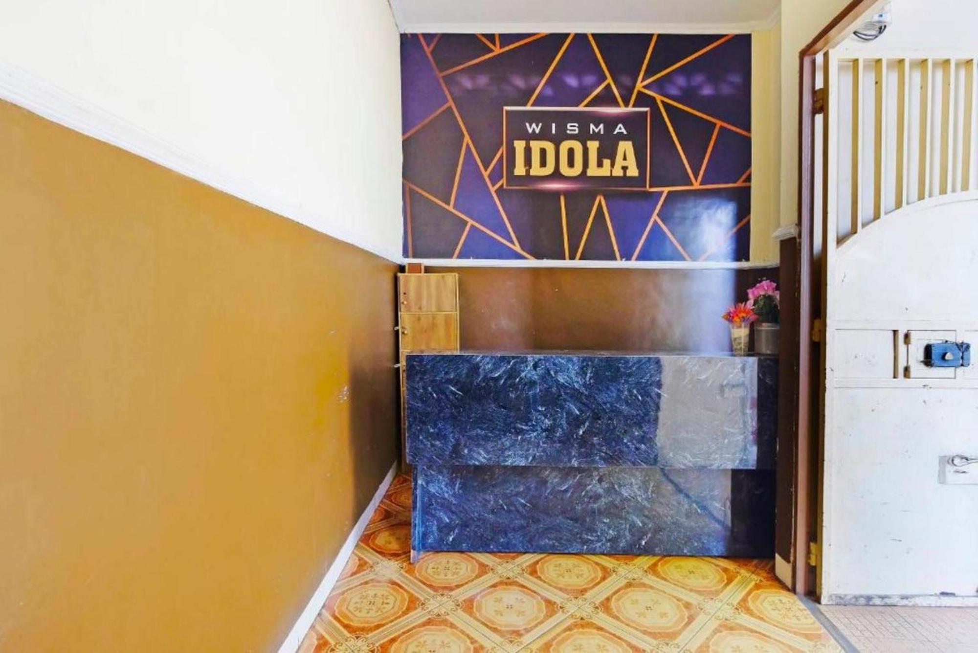 Wisma Idola Palopo エクステリア 写真