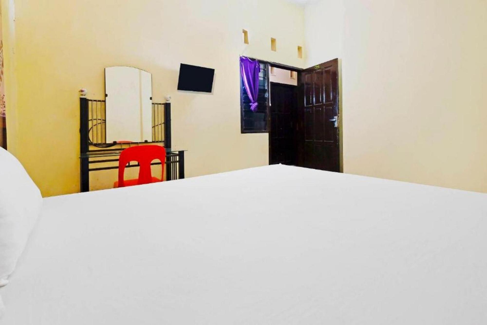 Wisma Idola Palopo エクステリア 写真