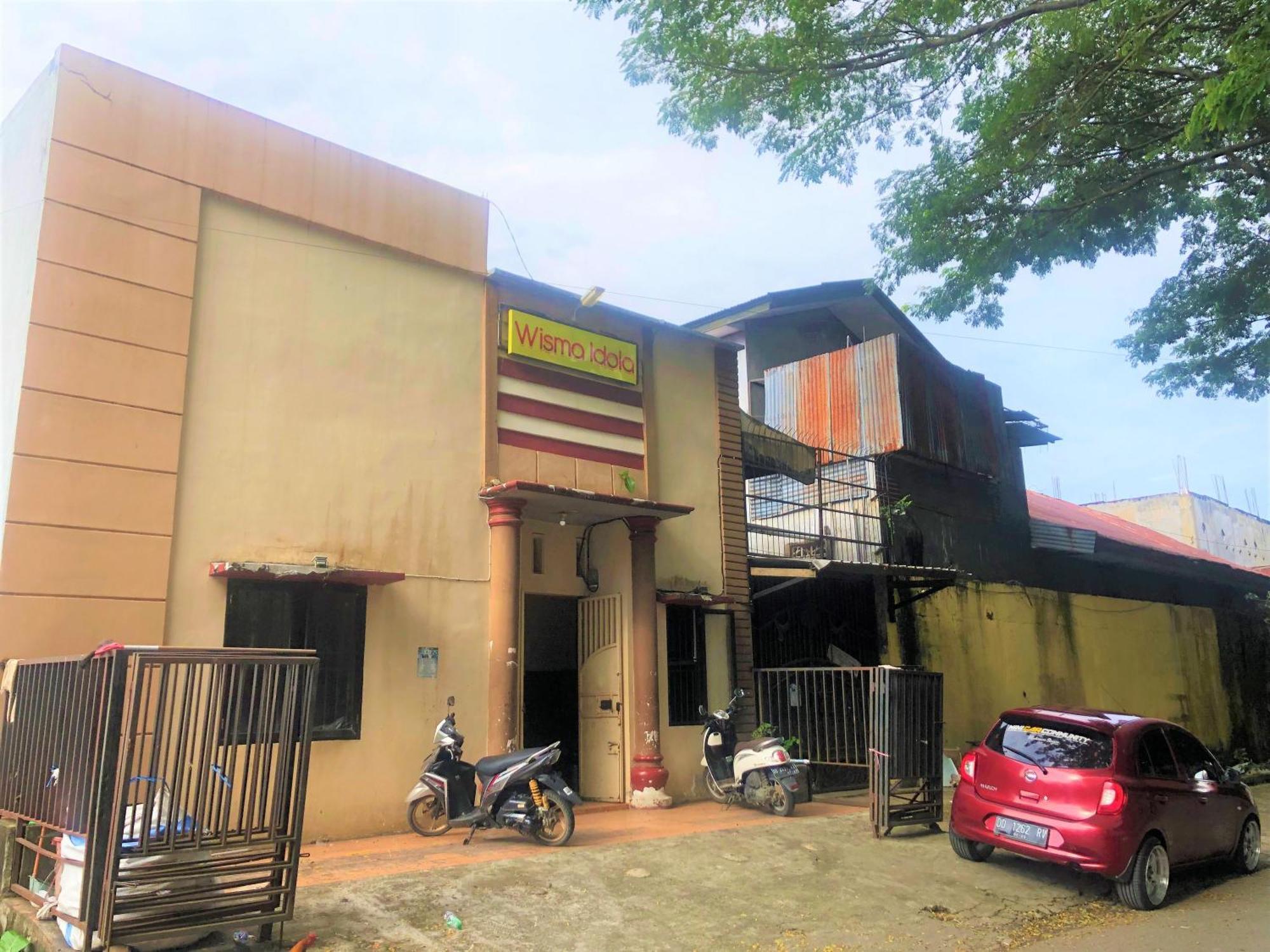 Wisma Idola Palopo エクステリア 写真